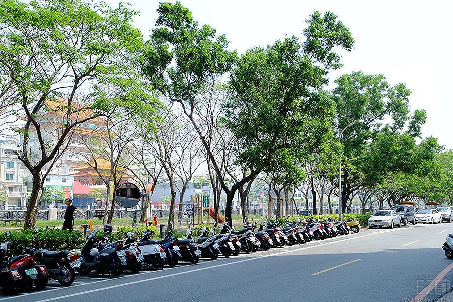 Left Bank 121 Hotel Tainan Buitenkant foto