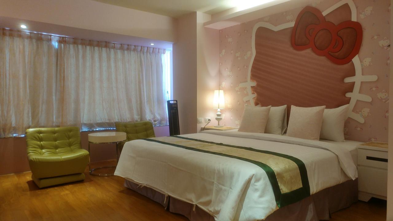 Left Bank 121 Hotel Tainan Buitenkant foto